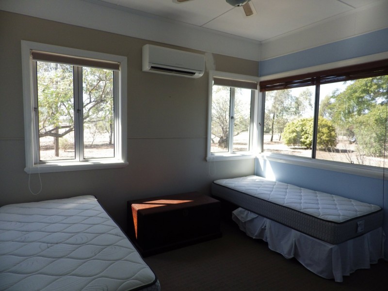 80 Leabrae Road, Wallumbilla QLD 4428