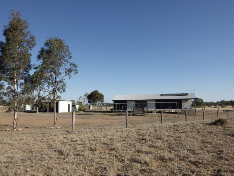 21-39 Andersons Road, Roma QLD 4455