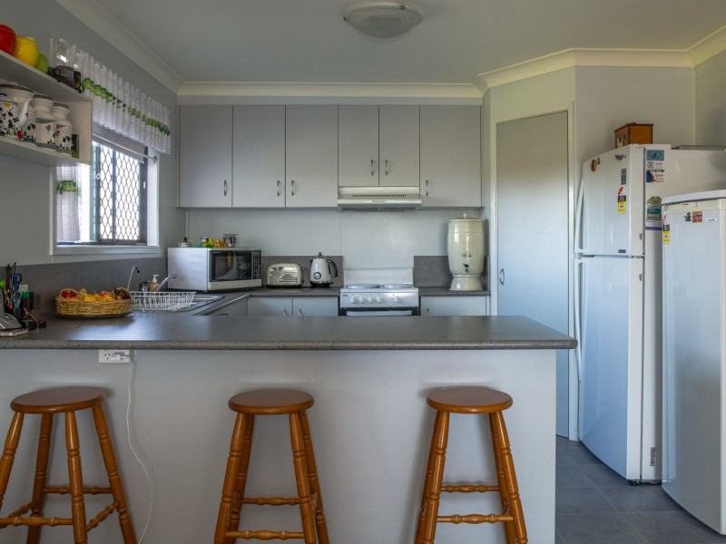 144 Bourne Drive, Roma QLD 4455