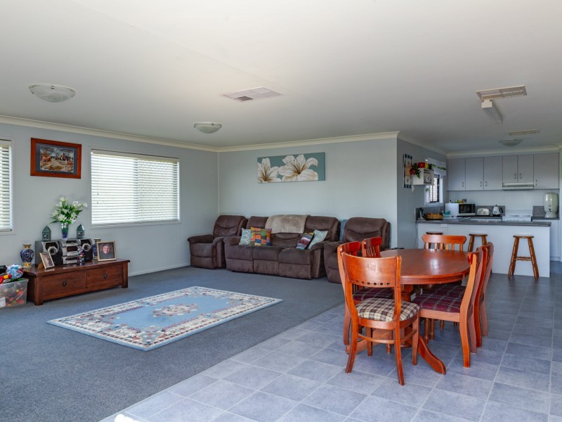 144 Bourne Drive, Roma QLD 4455