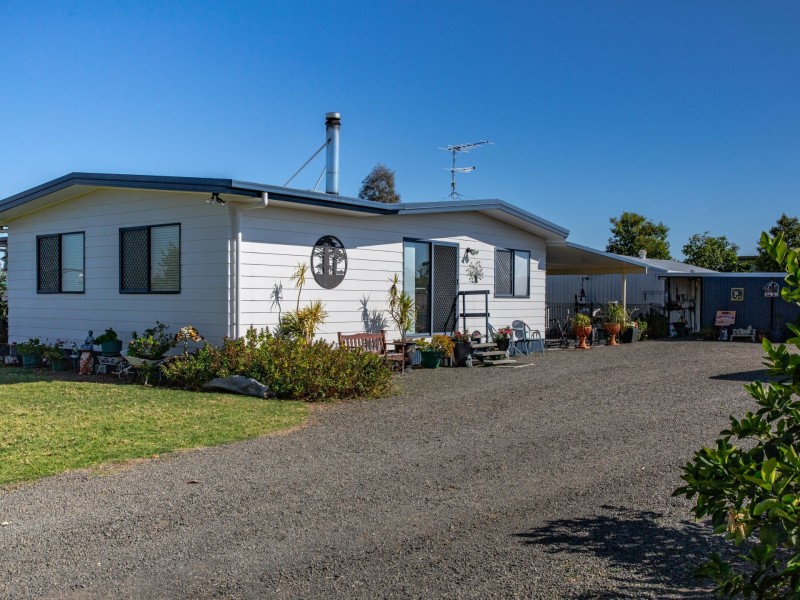 144 Bourne Drive, Roma QLD 4455