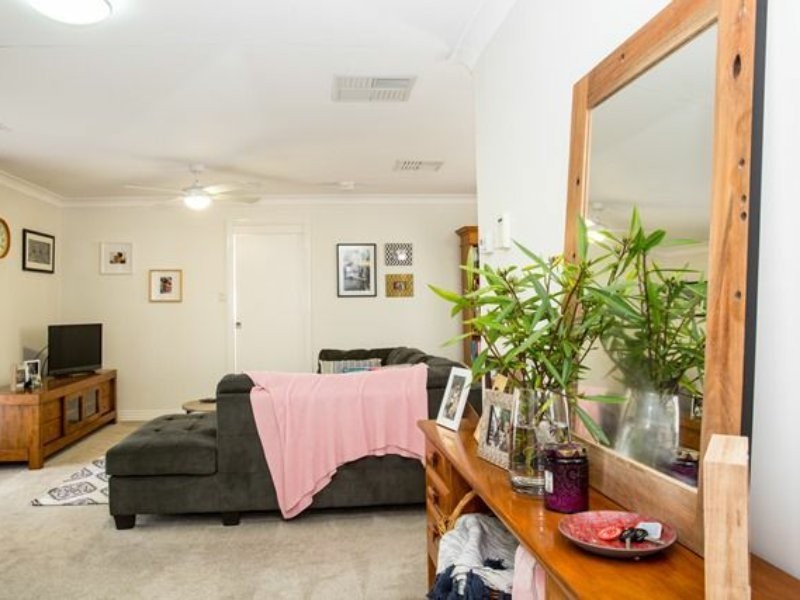 9 Rosedale Close, Roma QLD 4455