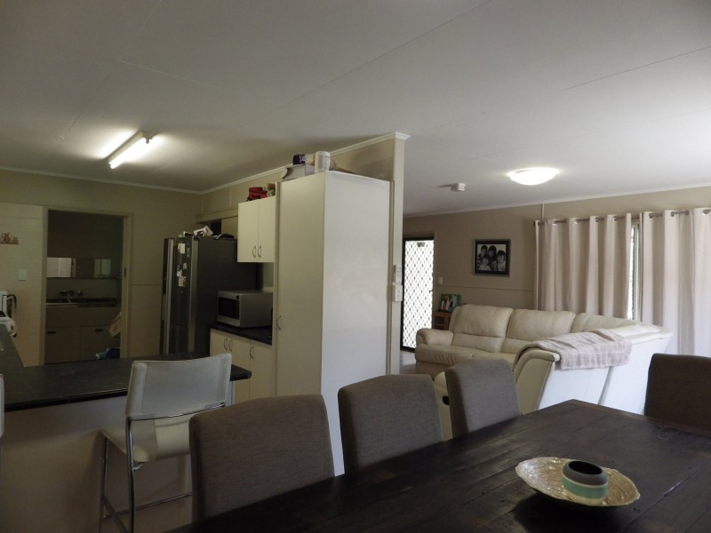 16 Howard Street, Roma QLD 4455