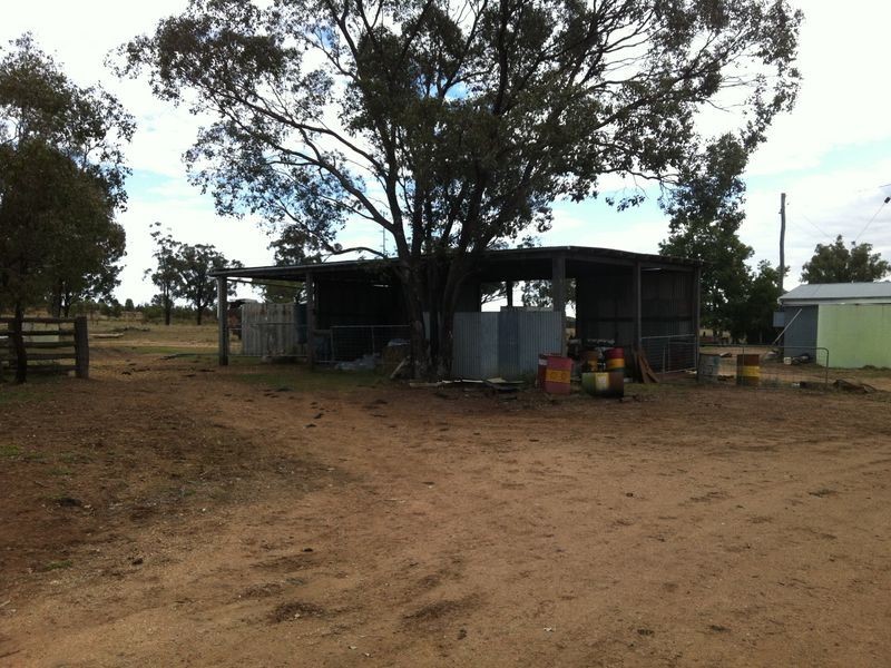 824 Crossroads Road, Yuleba QLD 4427