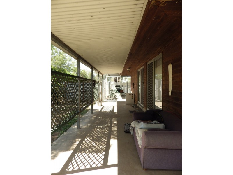 11 Major Street, Roma QLD 4455