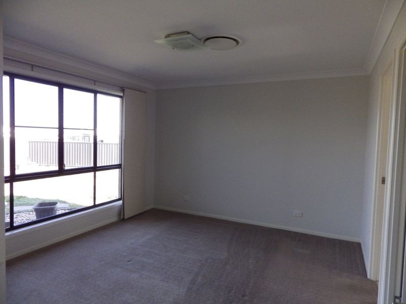 5 Lockyer Crescent, Roma QLD 4455