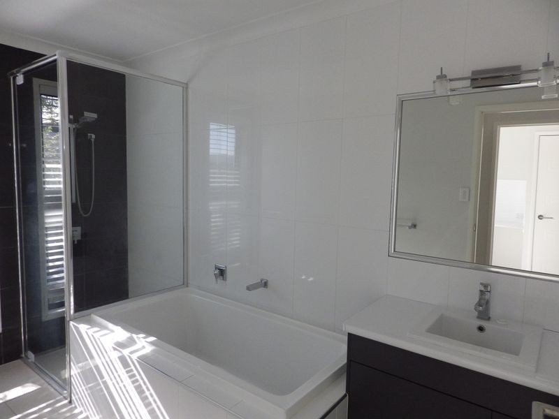 5 Lockyer Crescent, Roma QLD 4455