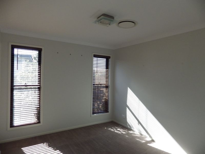 5 Lockyer Crescent, Roma QLD 4455