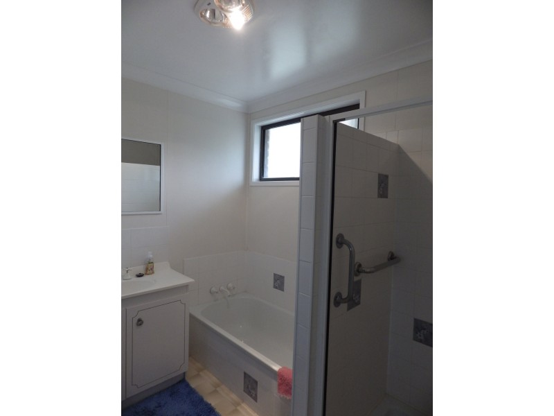 9a Albert Street, Roma QLD 4455