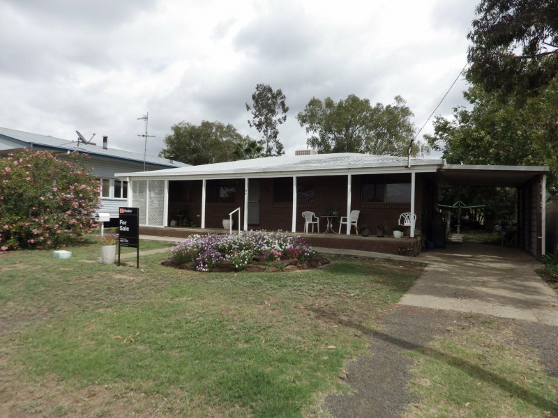 9a Albert Street, Roma QLD 4455