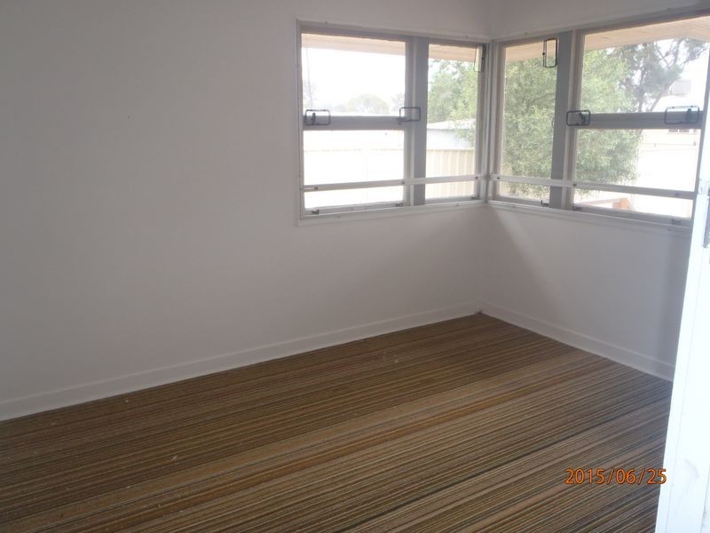 17 Downs Street, Roma QLD 4455