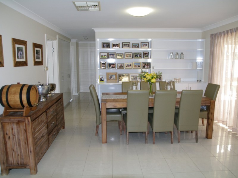 19 Alexander Avenue, Roma QLD 4455