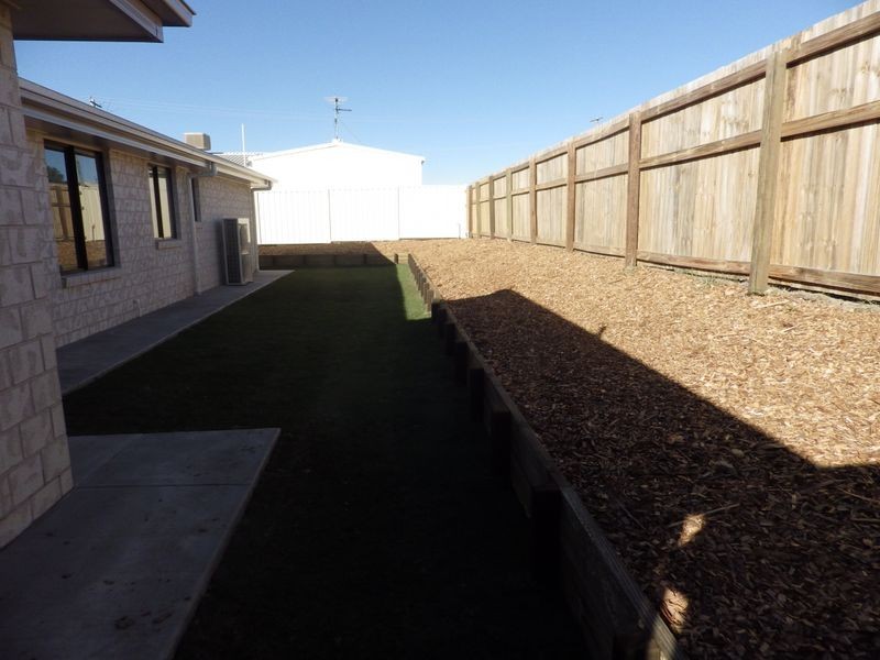 83 Wheeler Drive, Roma QLD 4455