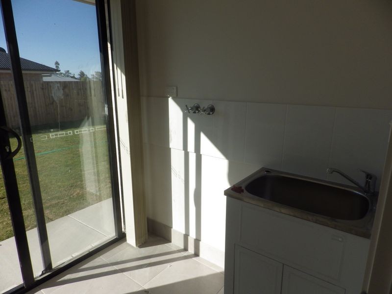 83 Wheeler Drive, Roma QLD 4455