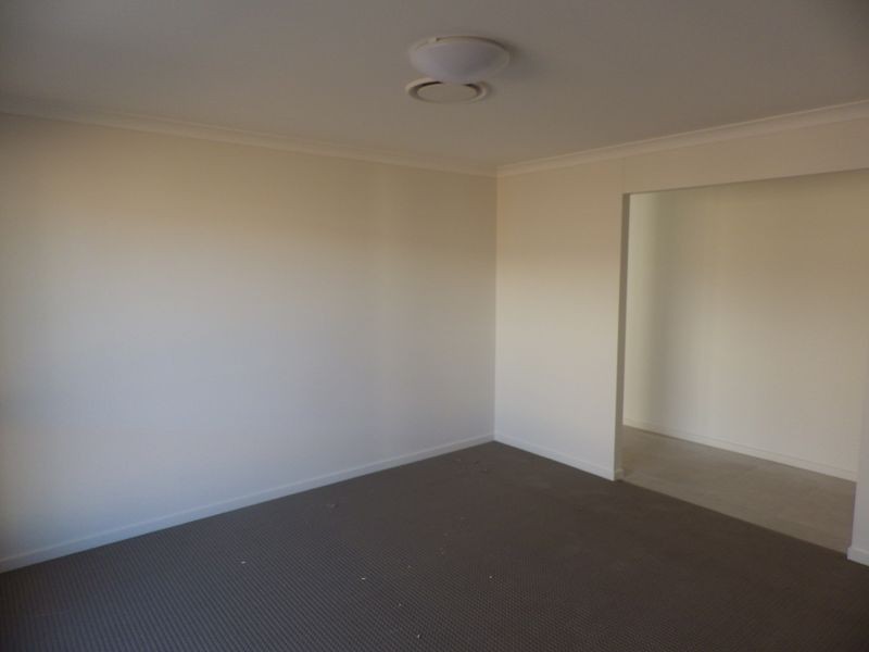 83 Wheeler Drive, Roma QLD 4455