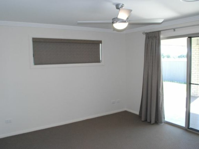 1 Edna Street, Roma QLD 4455