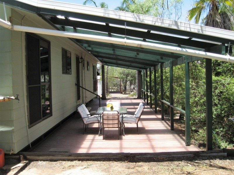 106 Roslyn Drive, Roma QLD 4455