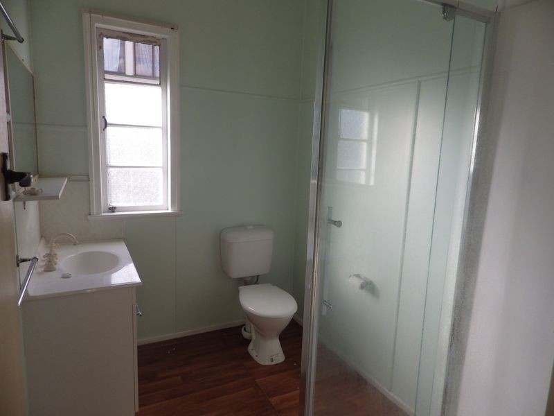 114 Arthur Street, Roma QLD 4455