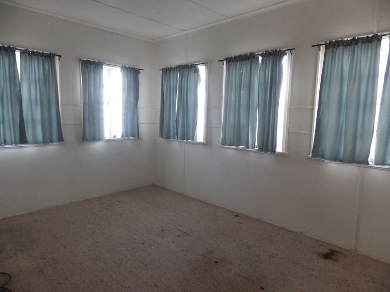 114 Arthur Street, Roma QLD 4455