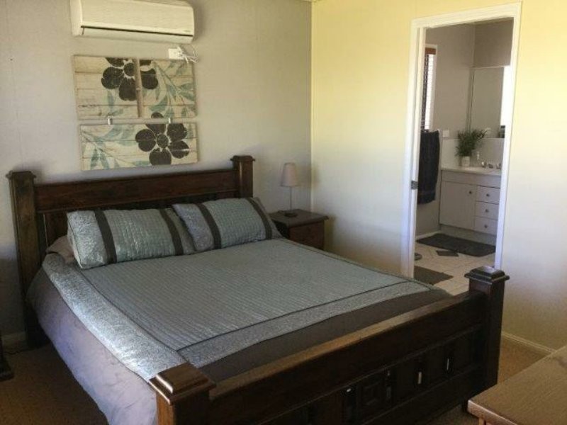 7 Powell Street, Roma QLD 4455