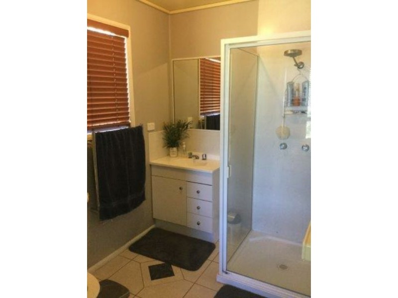 7 Powell Street, Roma QLD 4455