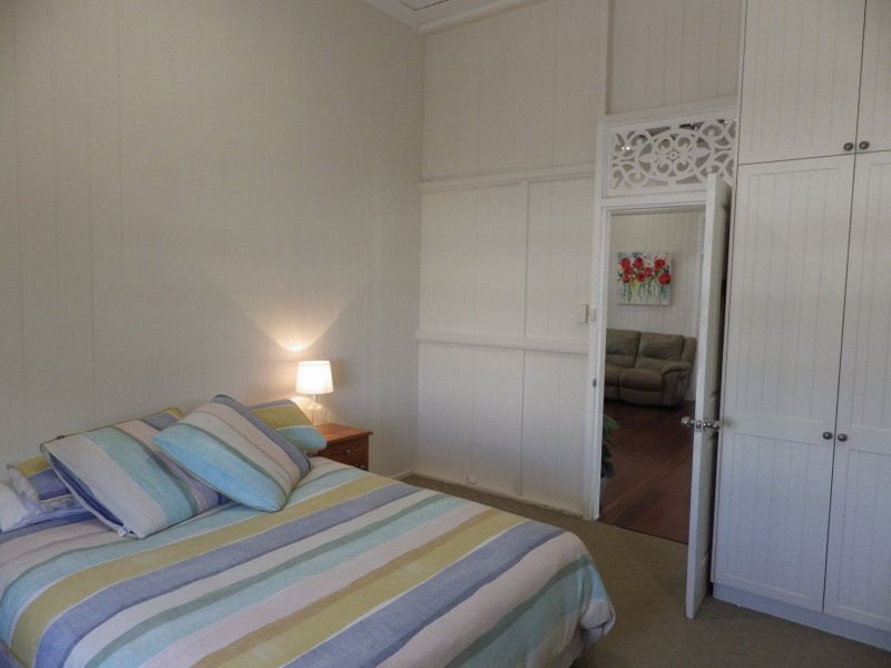 113 Currey Street, Roma QLD 4455