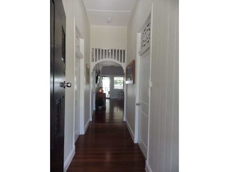 113 Currey Street, Roma QLD 4455