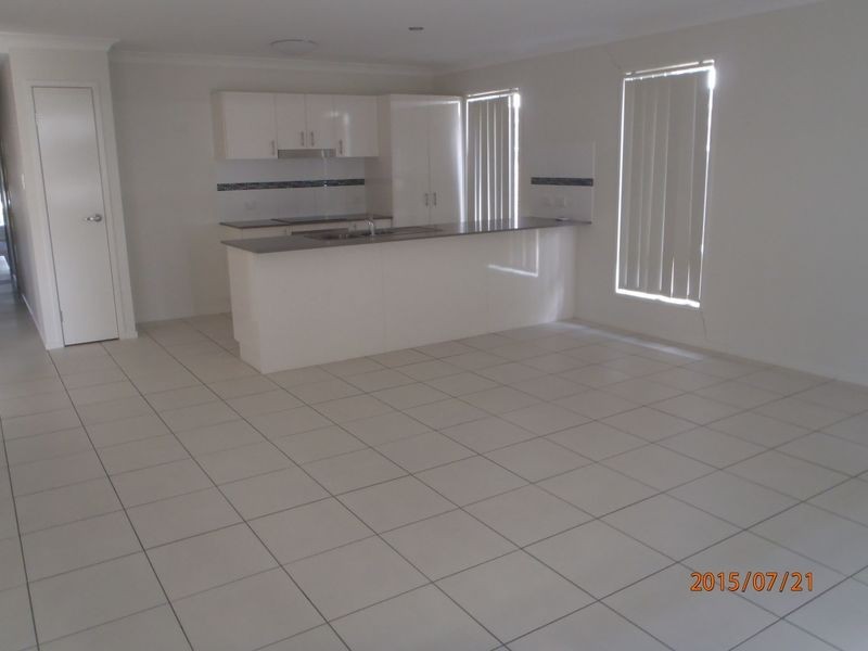 135 Bowen Street, Roma QLD 4455