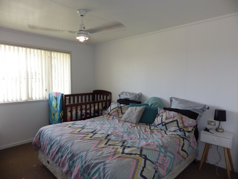 202 Alice Street, Mitchell QLD 4465