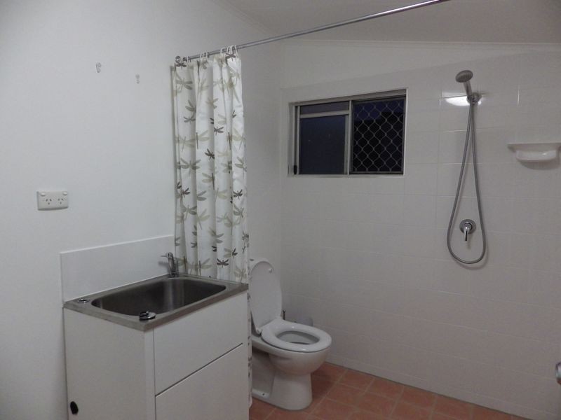 126 Currey Street, Roma QLD 4455