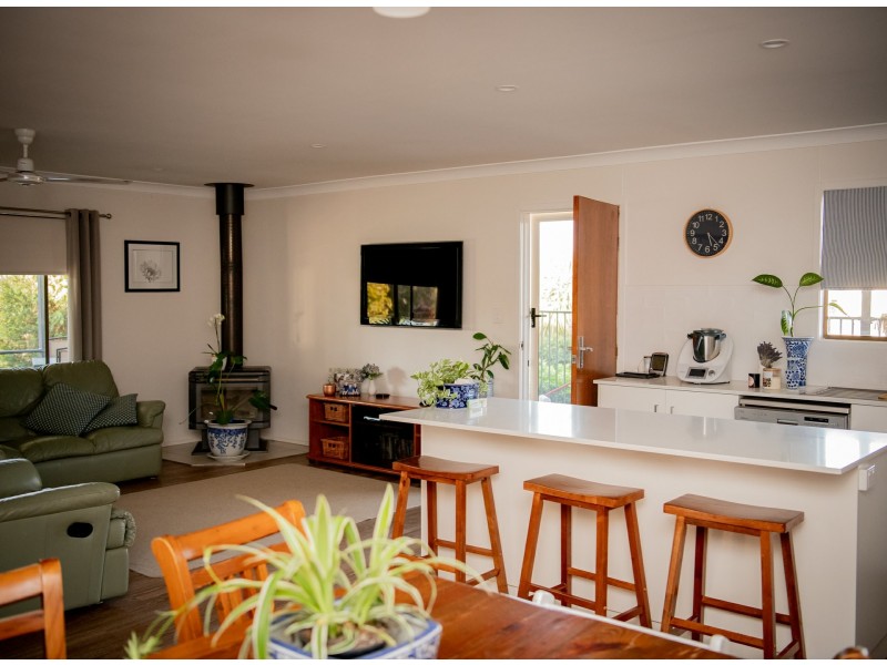 108 Currey Street, Roma QLD 4455