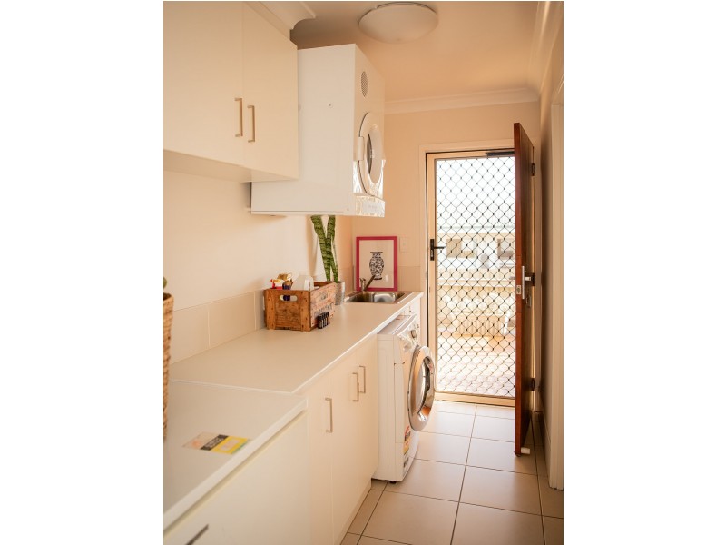 108 Currey Street, Roma QLD 4455