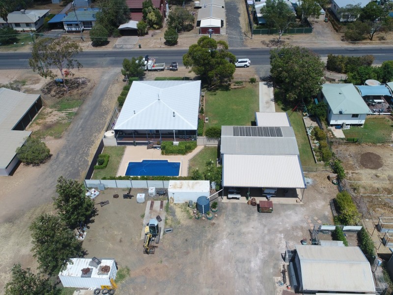 108 Currey Street, Roma QLD 4455