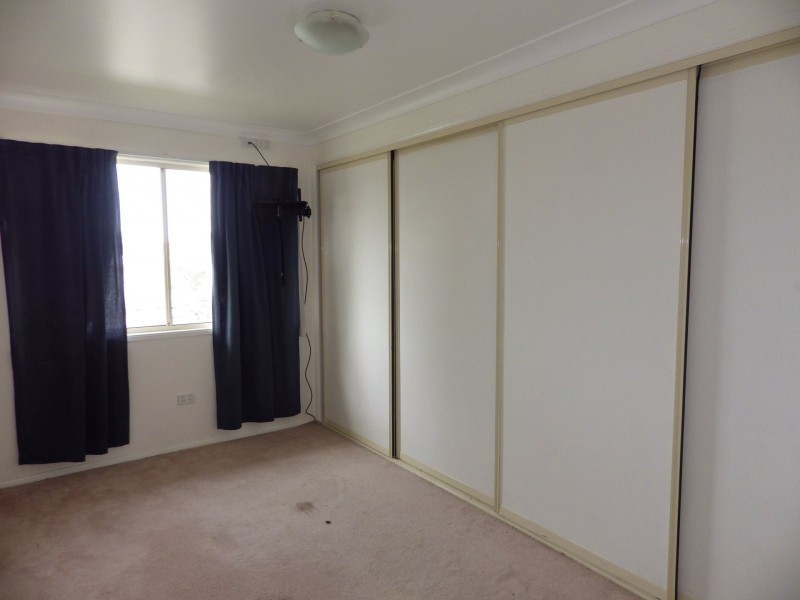 67 Currey Street, Roma QLD 4455
