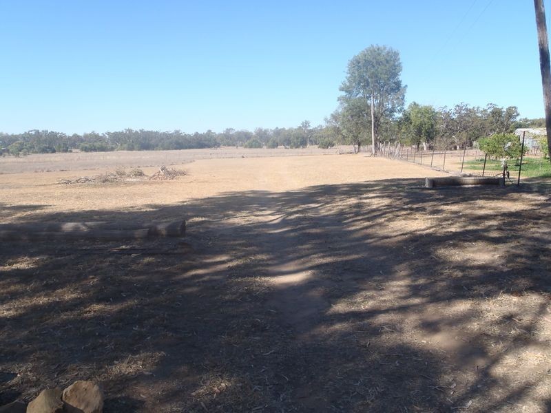 100 Edwardes Street, Roma QLD 4455