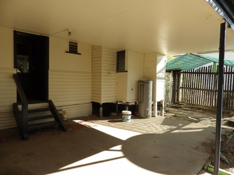 26 Feather Street, Roma QLD 4455