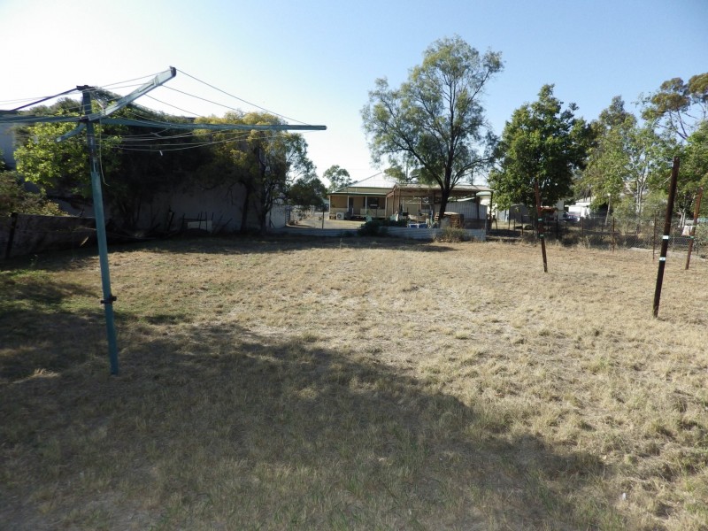 26 Feather Street, Roma QLD 4455