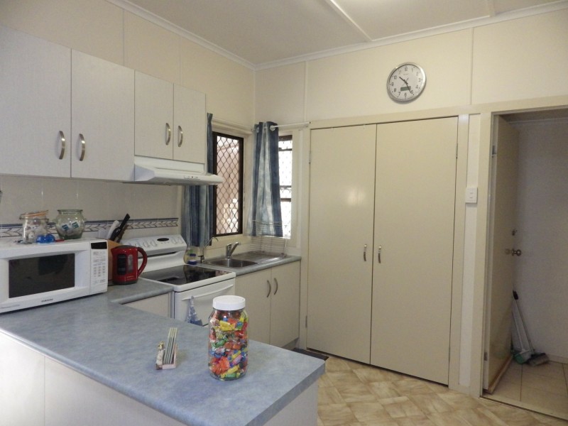 58-60 Rugby Street, Mitchell QLD 4465