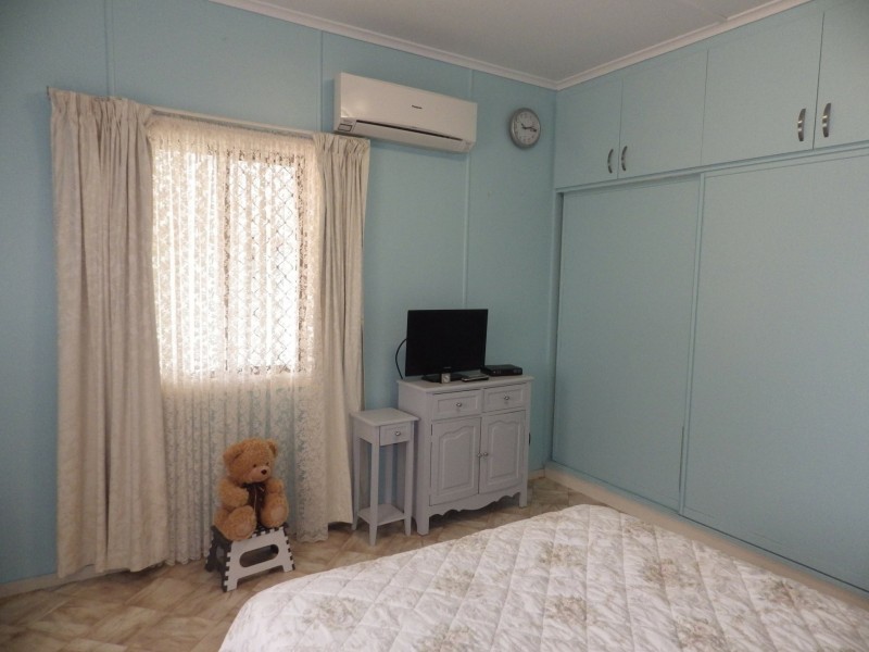 58-60 Rugby Street, Mitchell QLD 4465