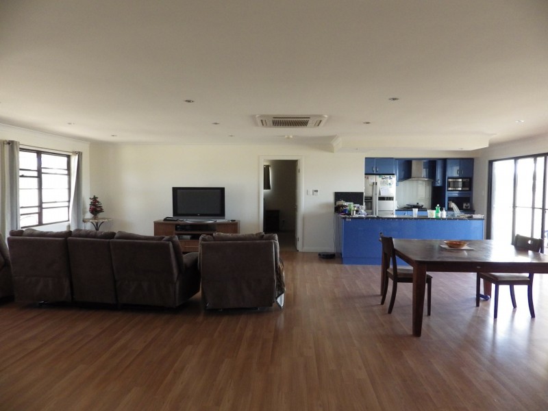 42 Carlyon Street, Mitchell QLD 4465