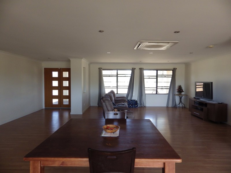 42 Carlyon Street, Mitchell QLD 4465