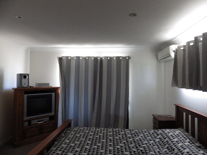 42 Carlyon Street, Mitchell QLD 4465