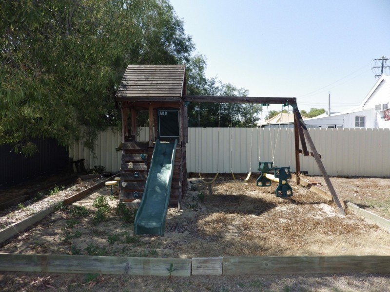 130 Wyndham Street, Roma QLD 4455