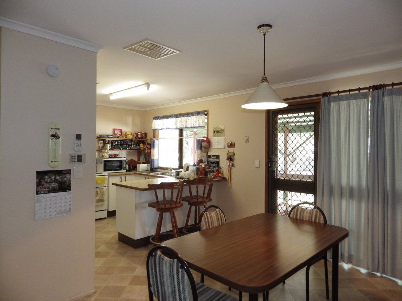 4 Everingham Avenue, Roma QLD 4455