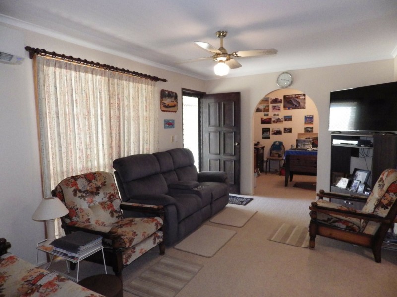 4 Everingham Avenue, Roma QLD 4455