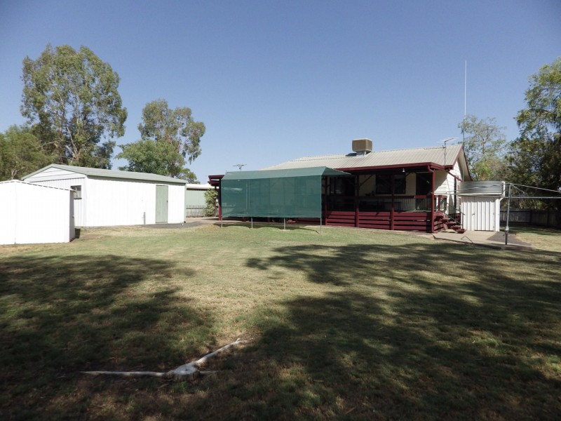 4 Everingham Avenue, Roma QLD 4455