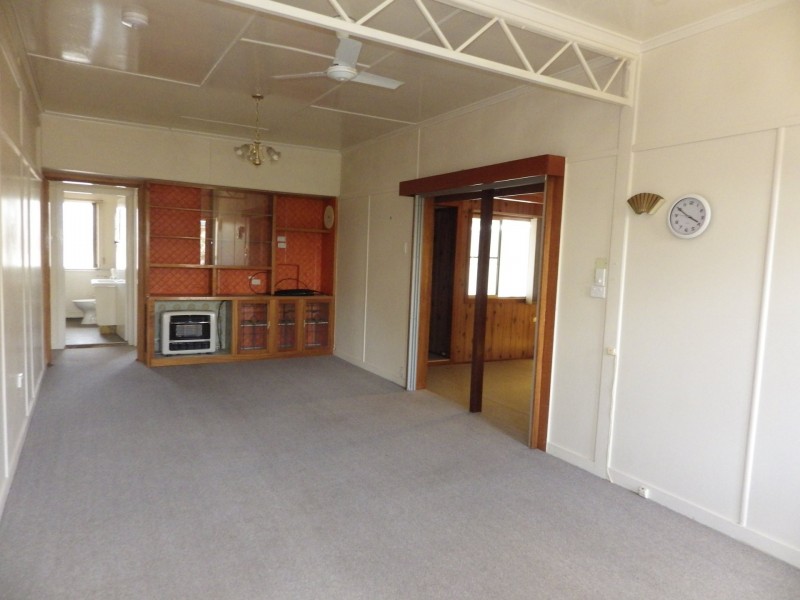 4 McEwan Street, Roma QLD 4455