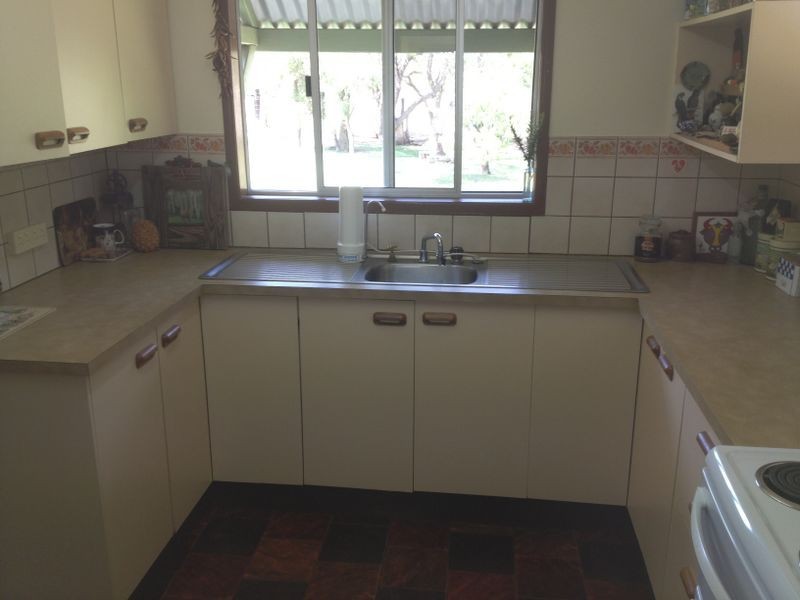 4 Roslyn Drive, Roma QLD 4455