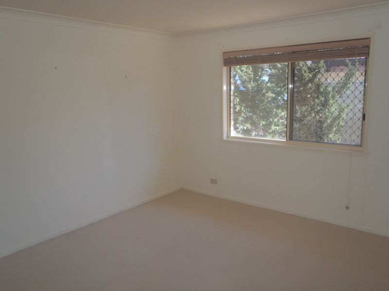 5 Madison Terrace, Roma QLD 4455