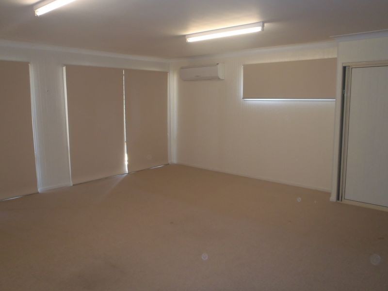 5 Madison Terrace, Roma QLD 4455